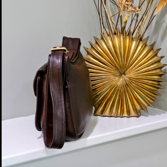 Vintage Coach Taft Crossbody / Shoulder Bag Purse # 9980 (Mahogany) - Picture 4 of 13
